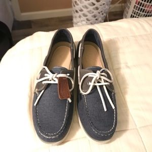 Men’s shoes